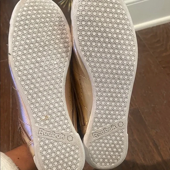 Reebok Rose Gold Sneakers - Picture 7 of 7